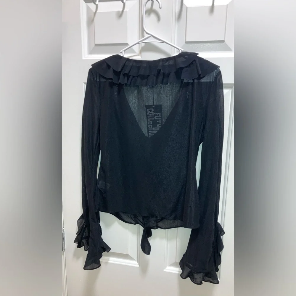 Future Collective Women's Ruffle Long Sleeve V Neck Blouse Black sheer Size S - Picture 4 of 4